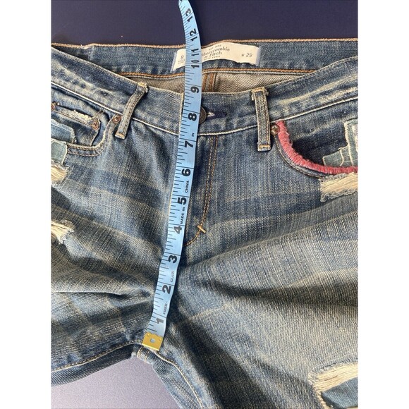 Abercrombie & Fitch Jeans 29 Patch Distressed Denim Raw Hem Mid Rise Boyfriend - Picture 7 of 12